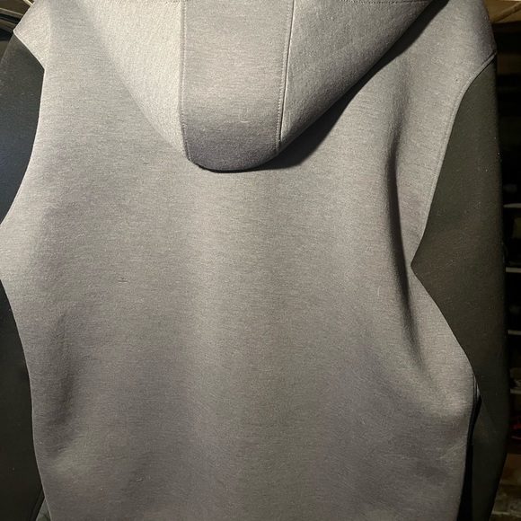 North face Zip up Hoodie - Picture 3 of 6